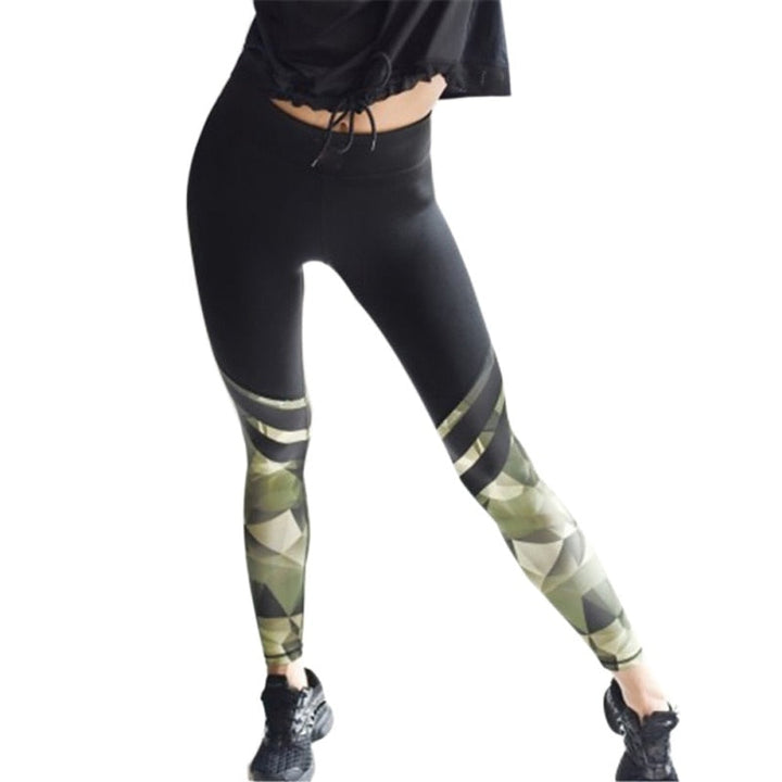Women’s Camouflage Stripe Push-Up Fitness Leggings for Sports and Athleisure
